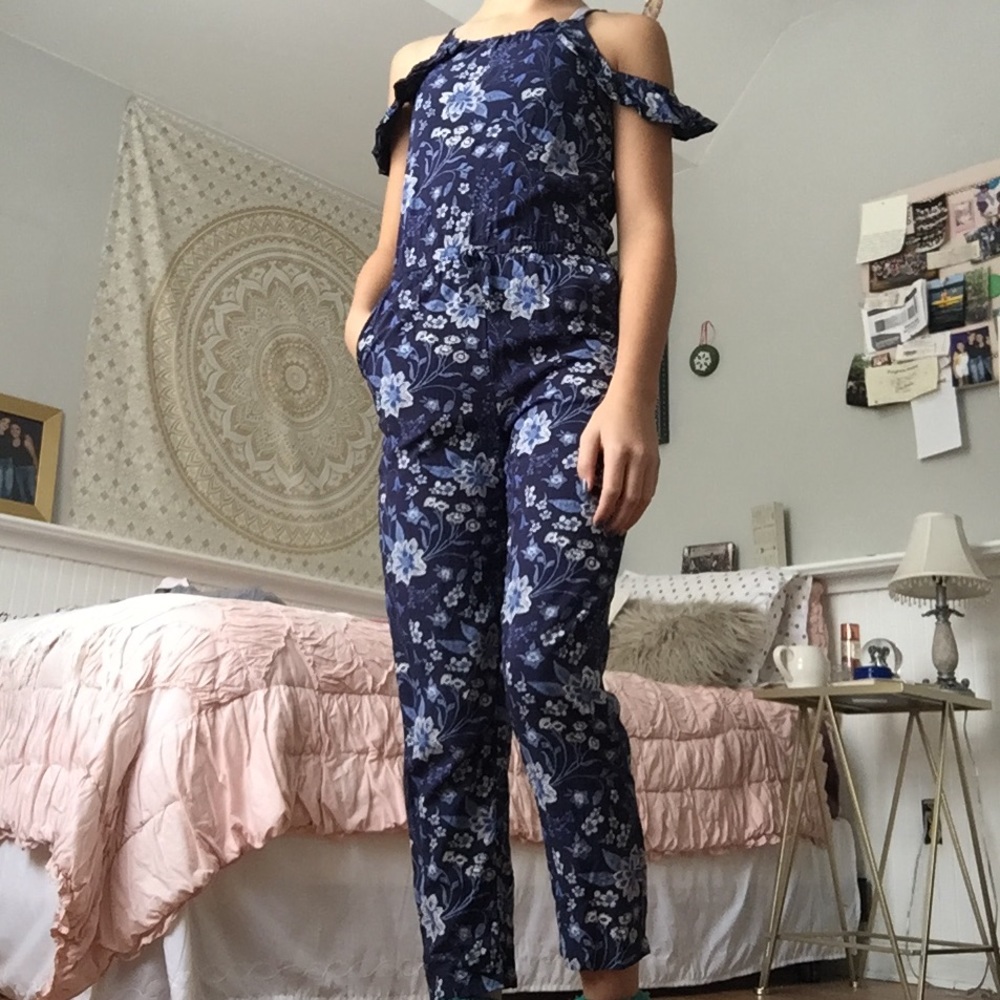 Old Navy jumper
